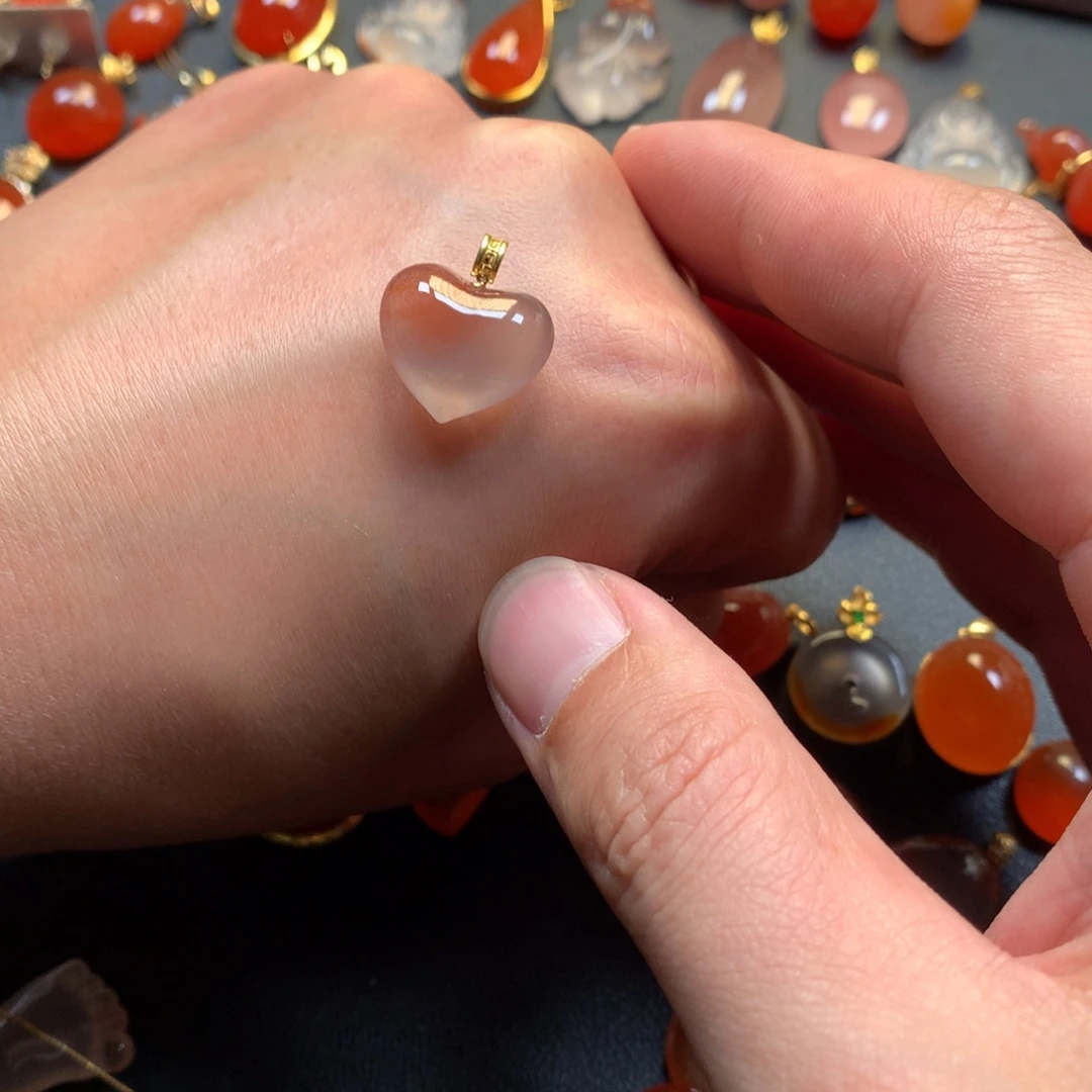 南红玛瑙未镶嵌项链