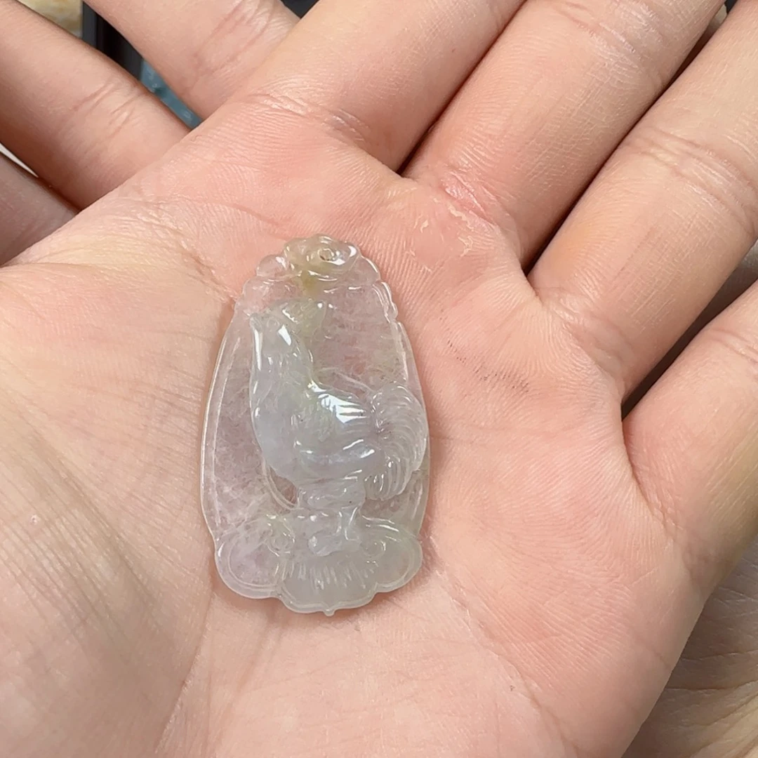 翡翠未镶嵌挂件鸡牌