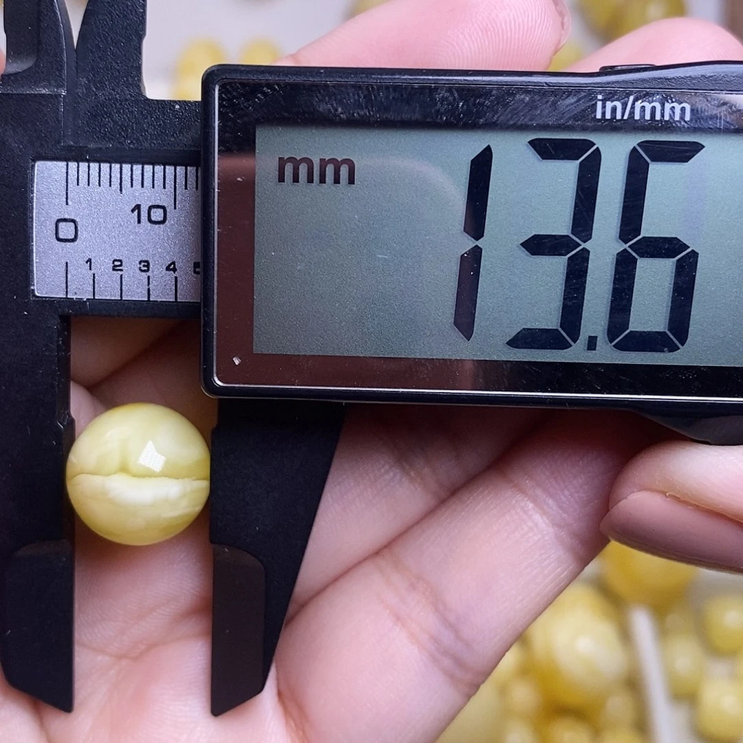 裸石琥珀未镶嵌?**子蜜蜡圆珠