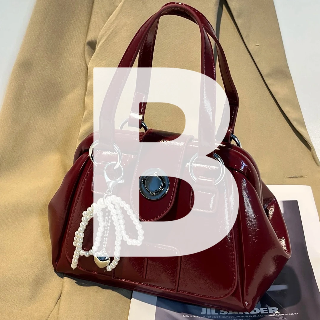 广州轻奢品牌拉链暗袋漆皮肩包单肩小包包斜挎包女士做旧轻奢风