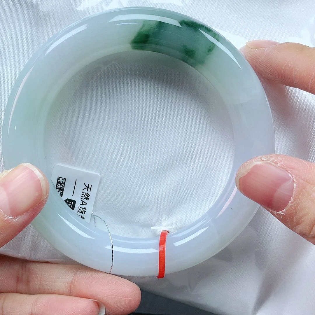 翡翠手镯未镶嵌58胖