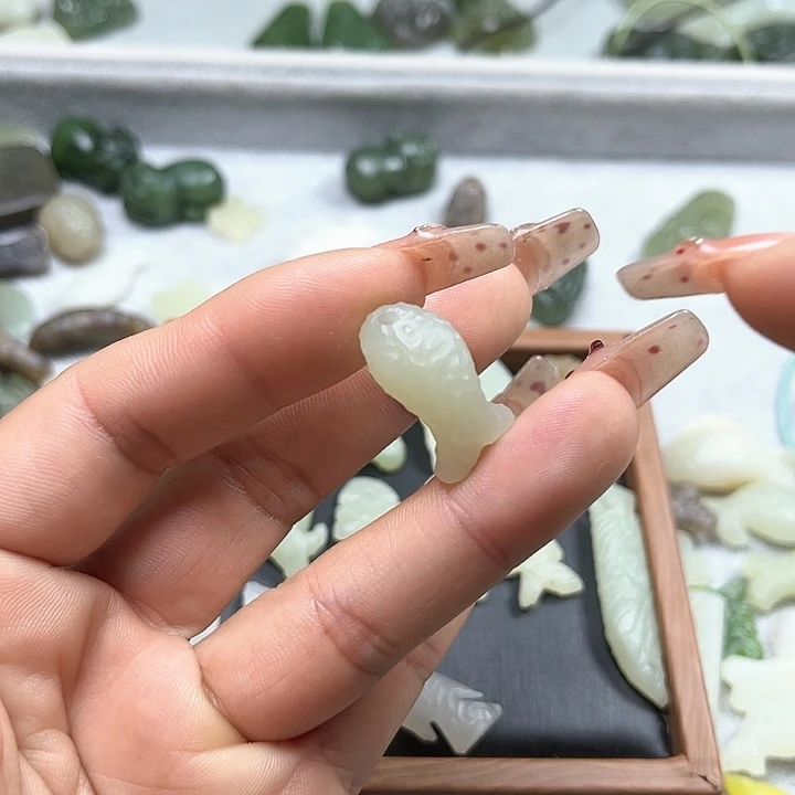 【闪购商品】和田玉颈饰未镶嵌*️****