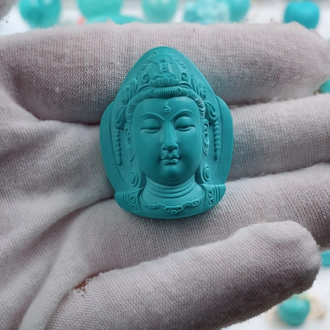 绿松石配饰未镶嵌