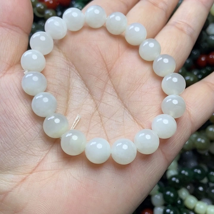 和田玉未镶嵌颈饰卡10