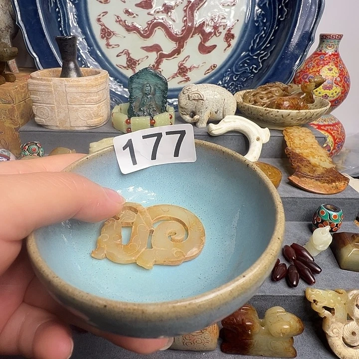 陶瓷陶瓷陶瓷摆件丰*