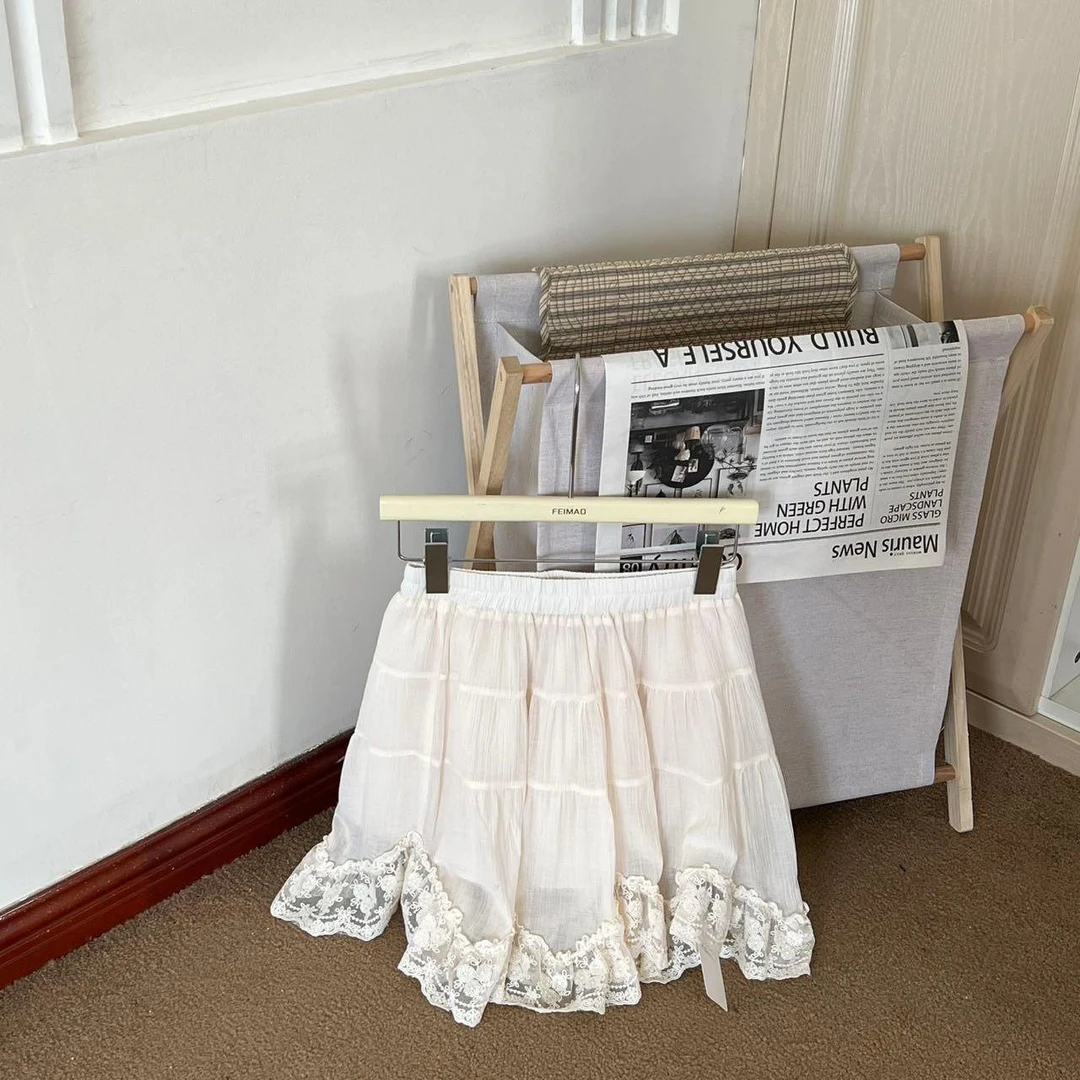 26610 甜美减龄高腰设计感拼接蕾丝刺绣半身裙