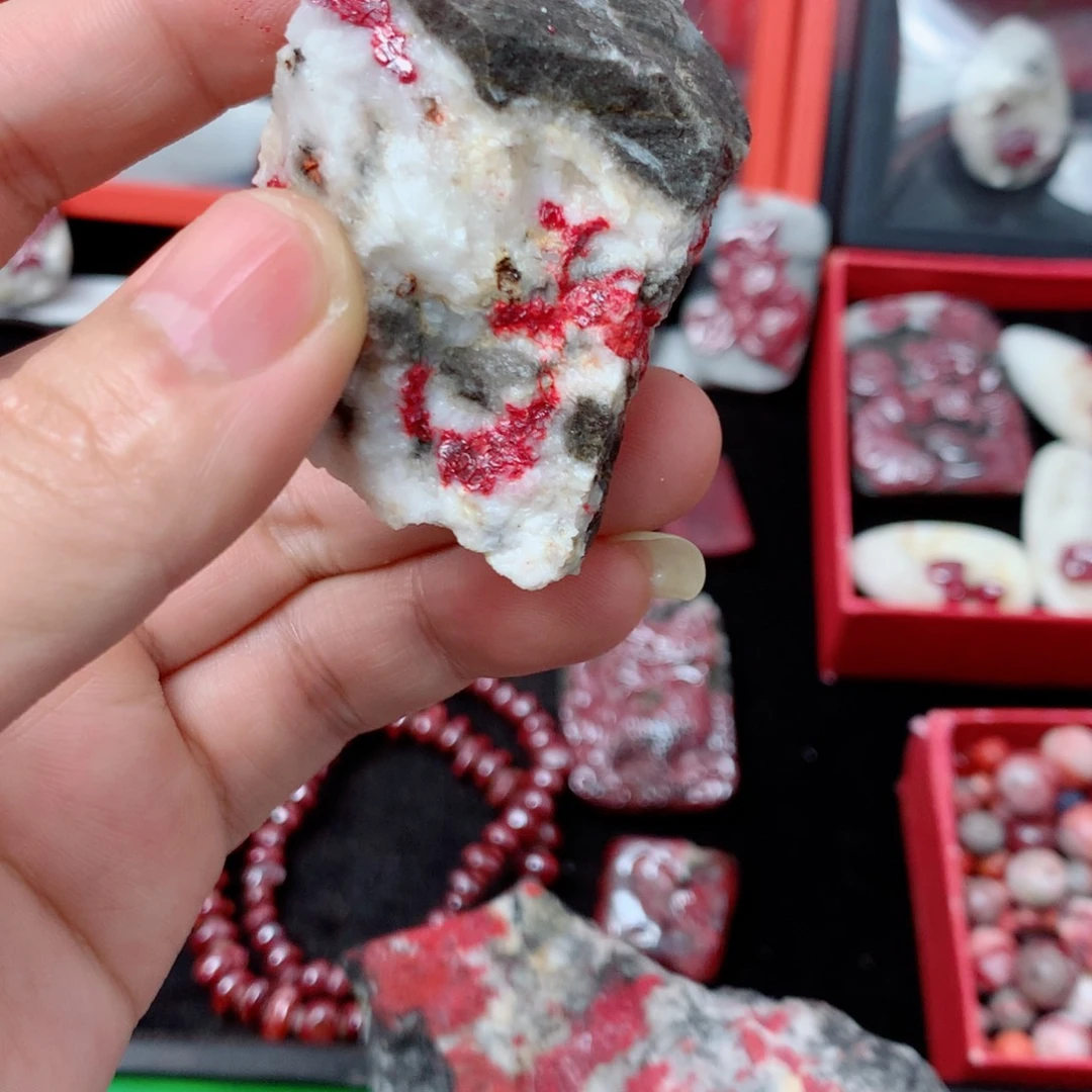 天然辰砂天然毛石