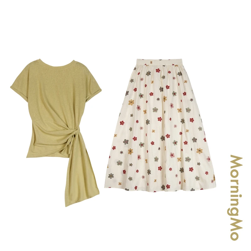 白粥沫 纯色不规则休闲绑带减龄T恤+绣花半裙