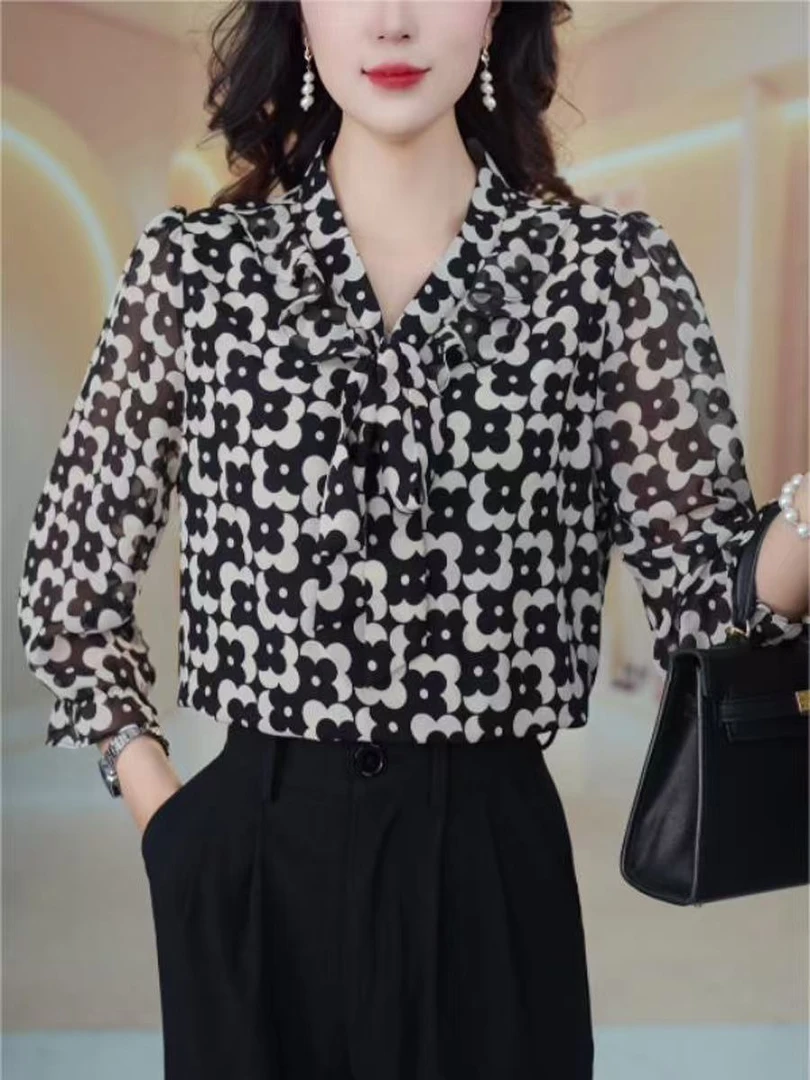 V领七分袖碎花衬衫女2025春季新款蝴蝶结V领法式小衫11593