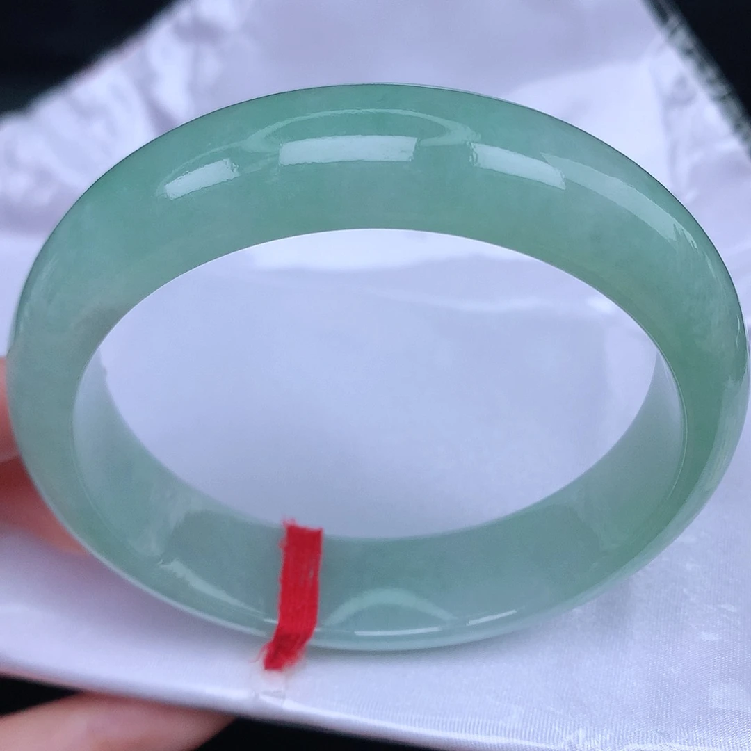 未镶嵌手镯翡翠天然