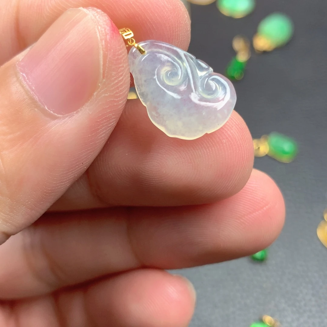 【闪购商品】颈饰18K金镶嵌翡翠翡翠