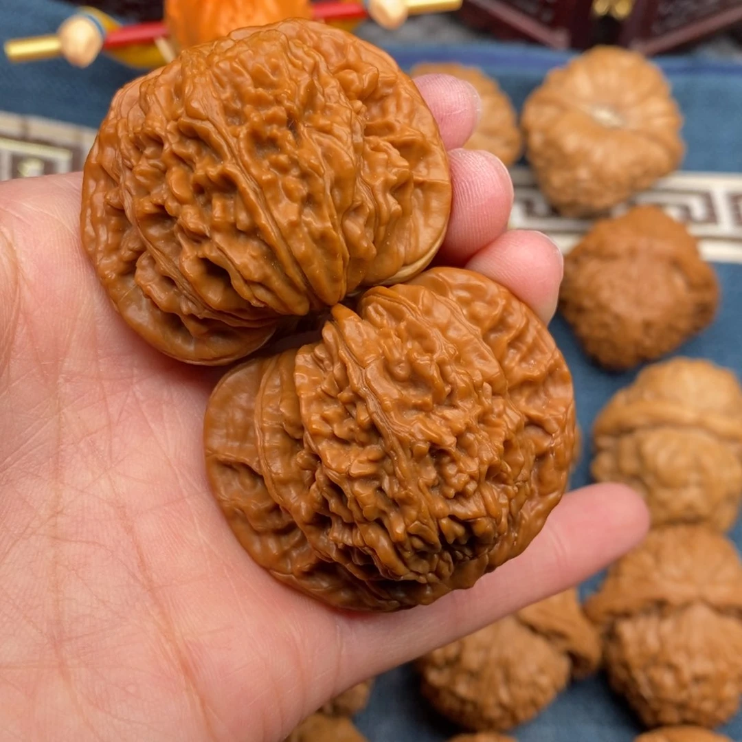 文玩核桃把件46全品汉高楼