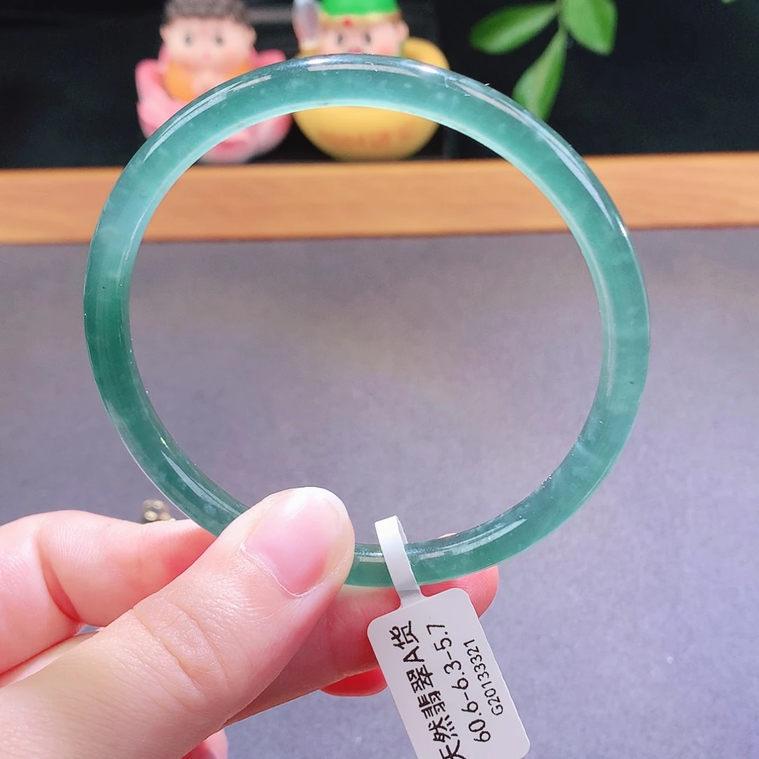 翡翠未镶嵌手镯天然翡翠