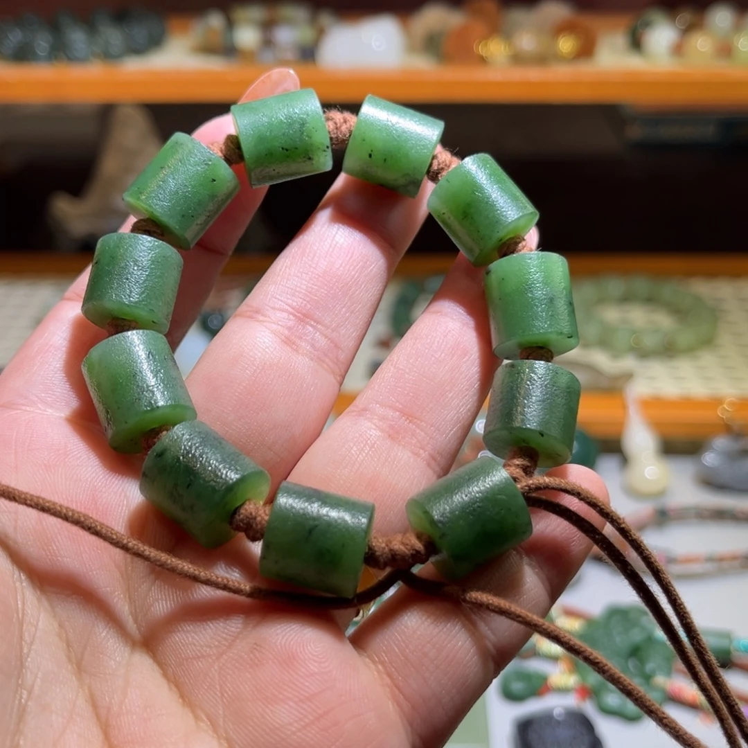 W***Z和田玉未镶嵌手链