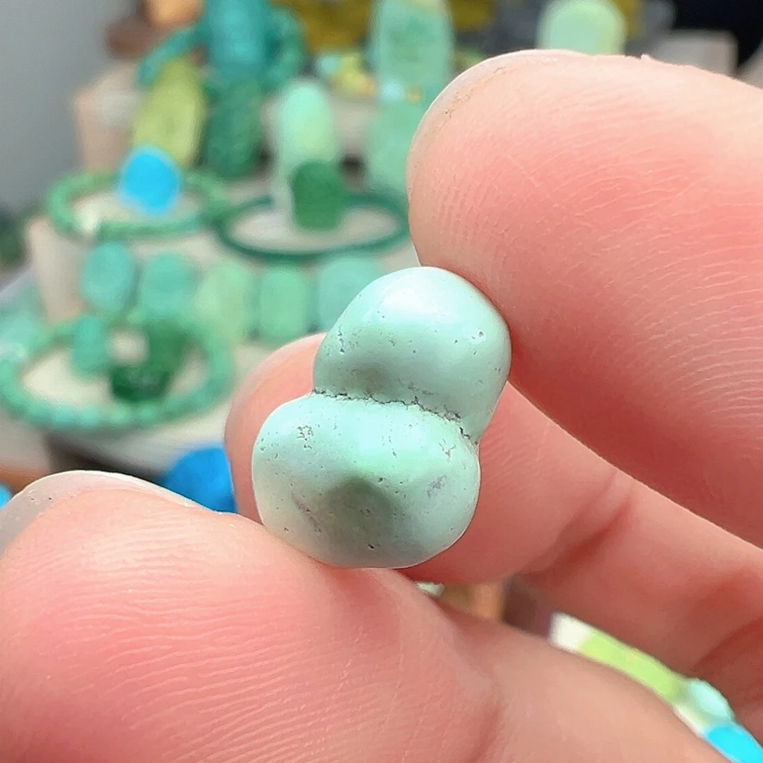 绿松石未镶嵌主播万珍