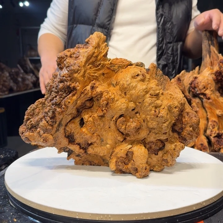 木R****g王一刀琥珀木121