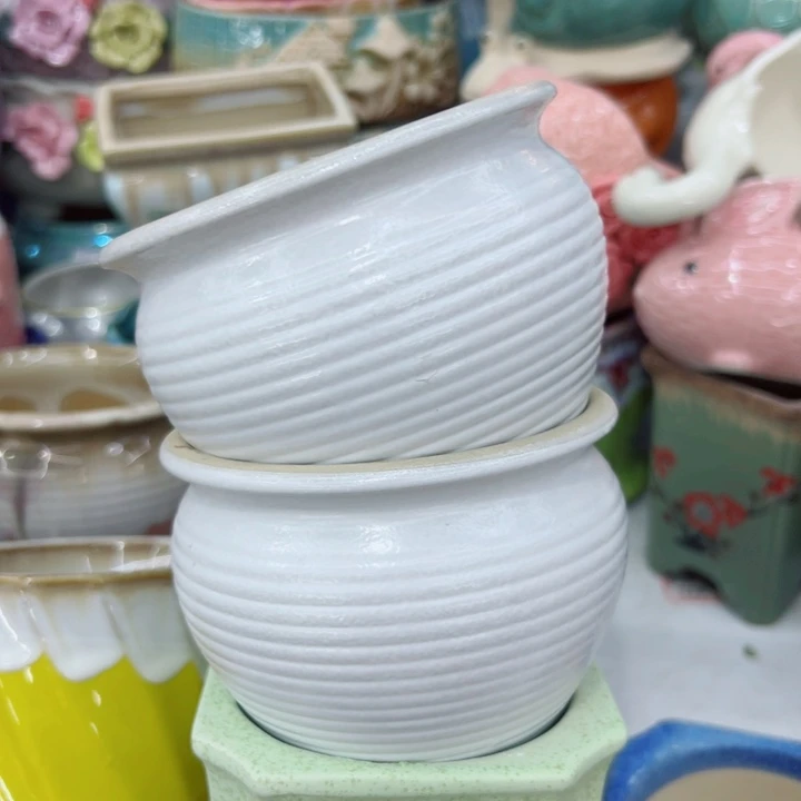 有孔，满10元发货多肉陶瓷花盆