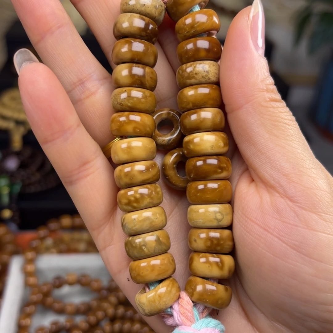 R***y手串库克库克甜甜圈单圈精挑楼兰妖花