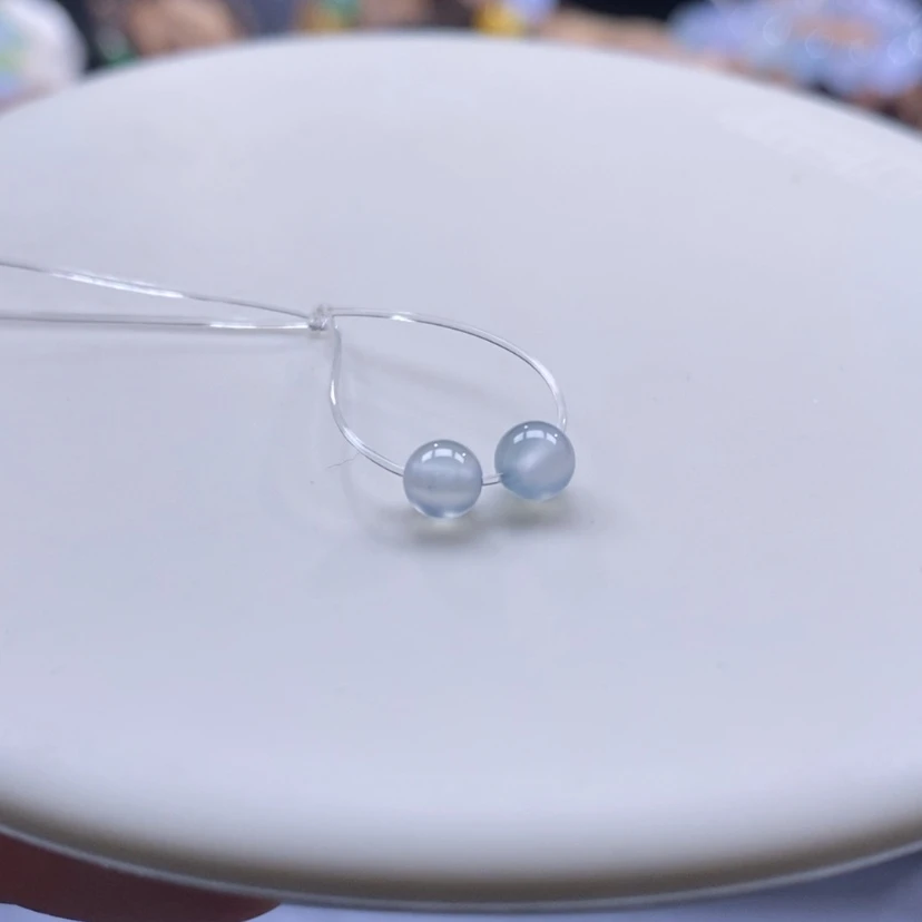 【闪购商品】翡翠未镶嵌颈饰翡翠高冰小珠卡4+只发一颗