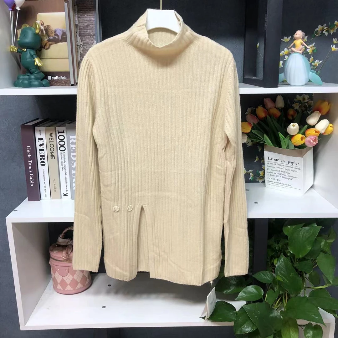ML02185【品牌撤柜】时尚高领下摆开叉米色休闲打底衫