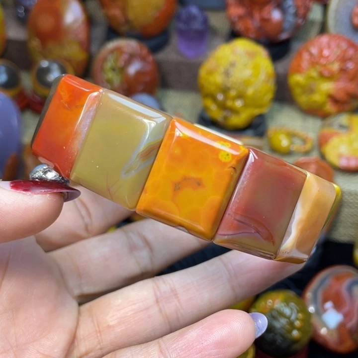 玛瑙/玉髓未镶嵌珠宝奇石尚品大大多宝手牌388