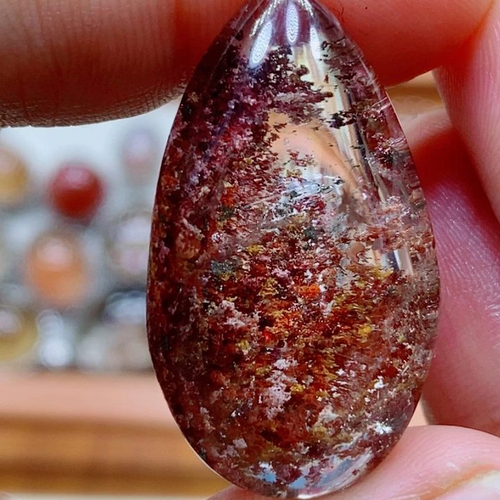 未镶嵌颈饰水晶水晶