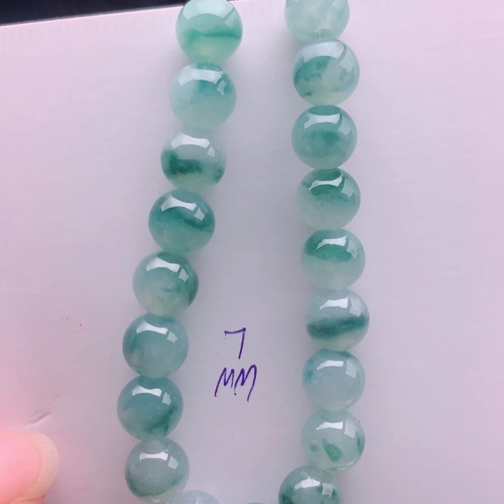 未镶嵌手链翡翠多样性