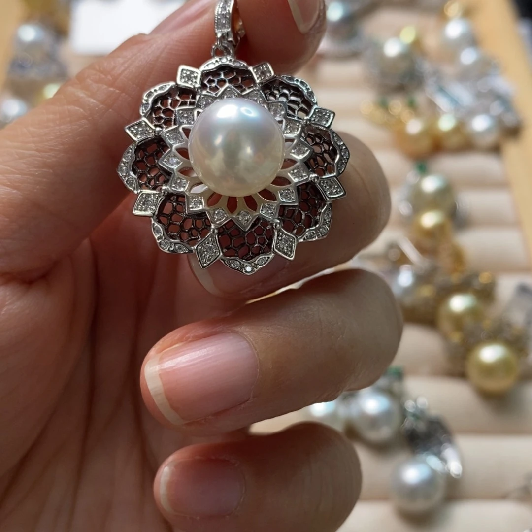 海水珍珠颈饰银S925镶嵌浮**沉