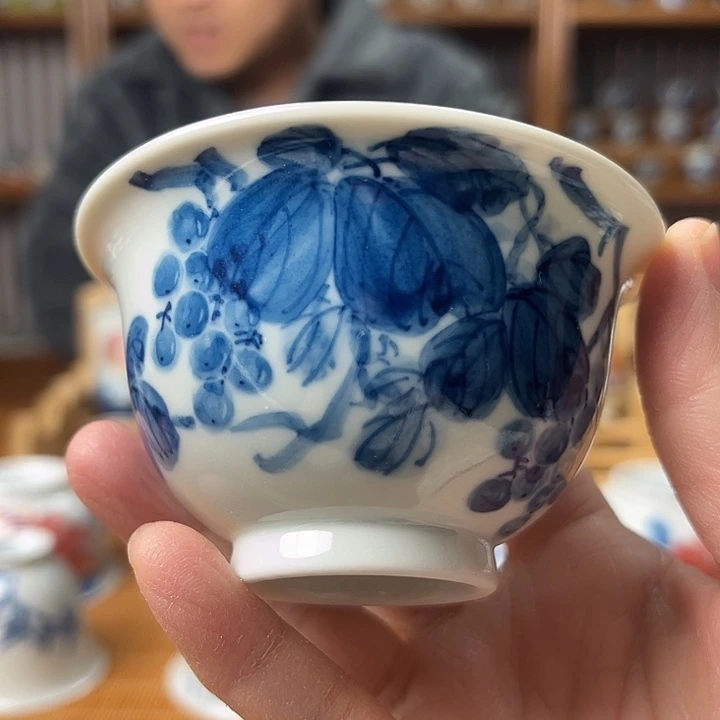 手工制作陶瓷器皿