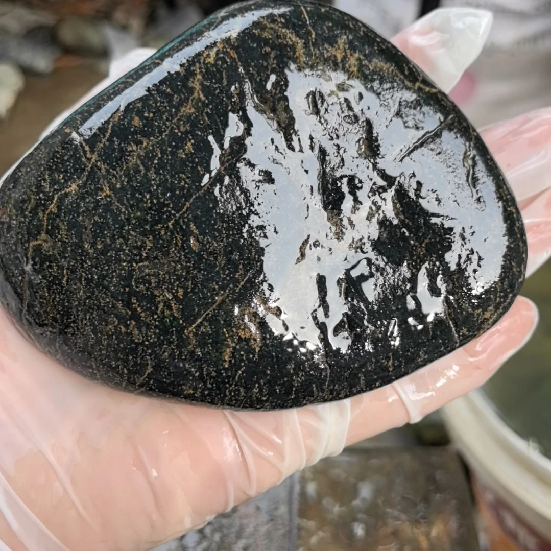 石材奔*藏玉药王石原石手把件一个
