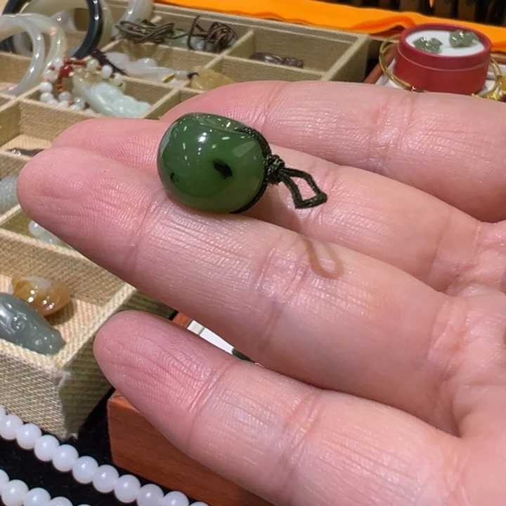 j***g和田玉未镶嵌吊坠(不含链)