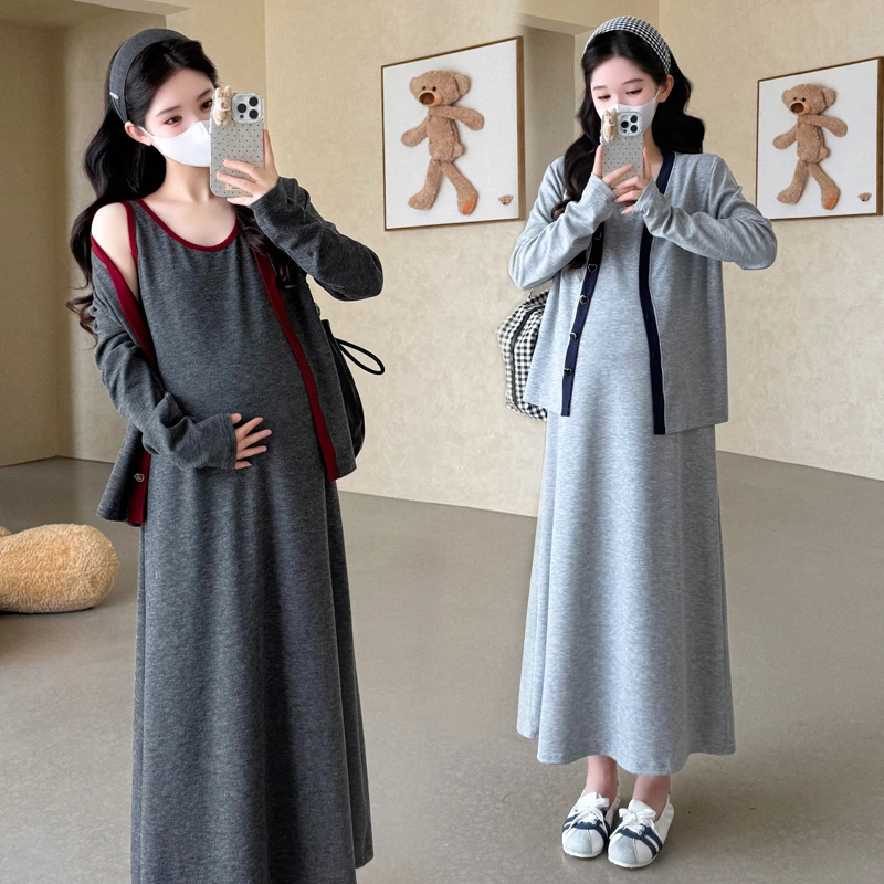 时髦孕妇装新款2025秋冬慵懒风撞色气质韩版显瘦开衫加背心裙套装