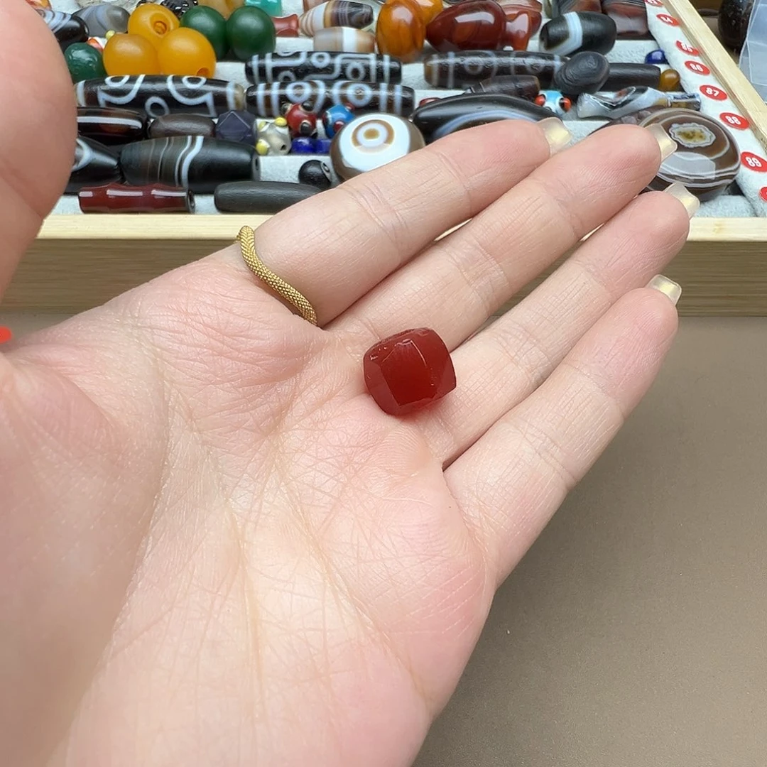 用***1合金玛瑙/玉髓珠宝半成品