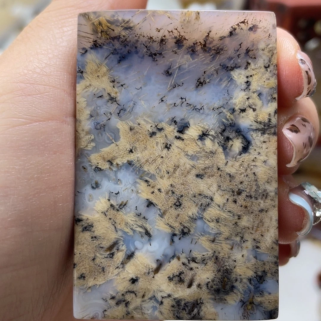 玛瑙/玉髓未镶嵌珠宝半成品