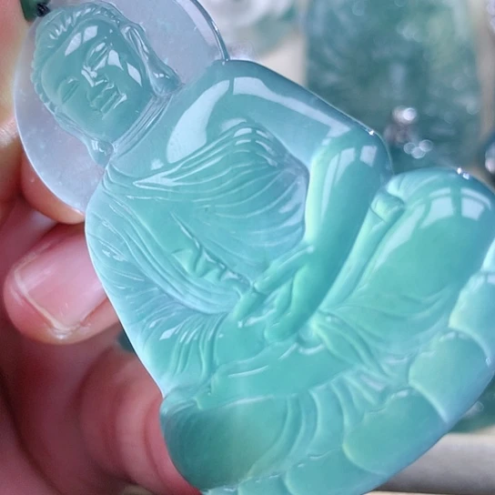 【闪购商品】翡翠颈饰未镶嵌天然翡翠