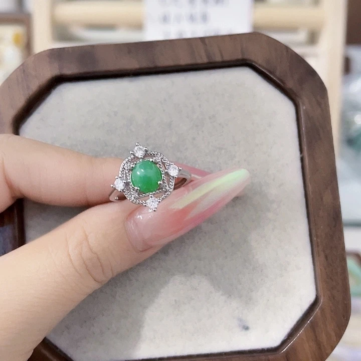 翡翠未镶嵌颈饰天然翡翠Ａ货