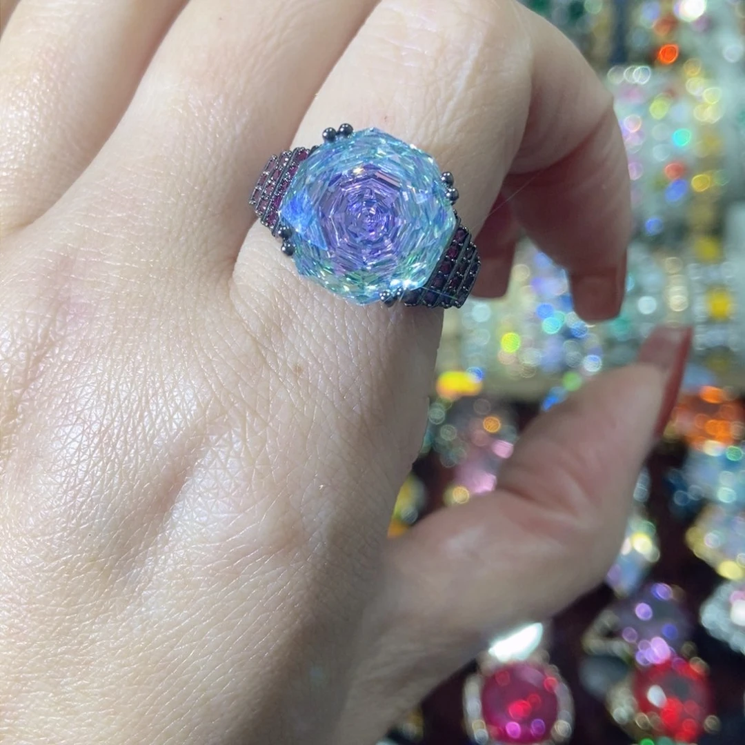 66锆石（处理）戒指