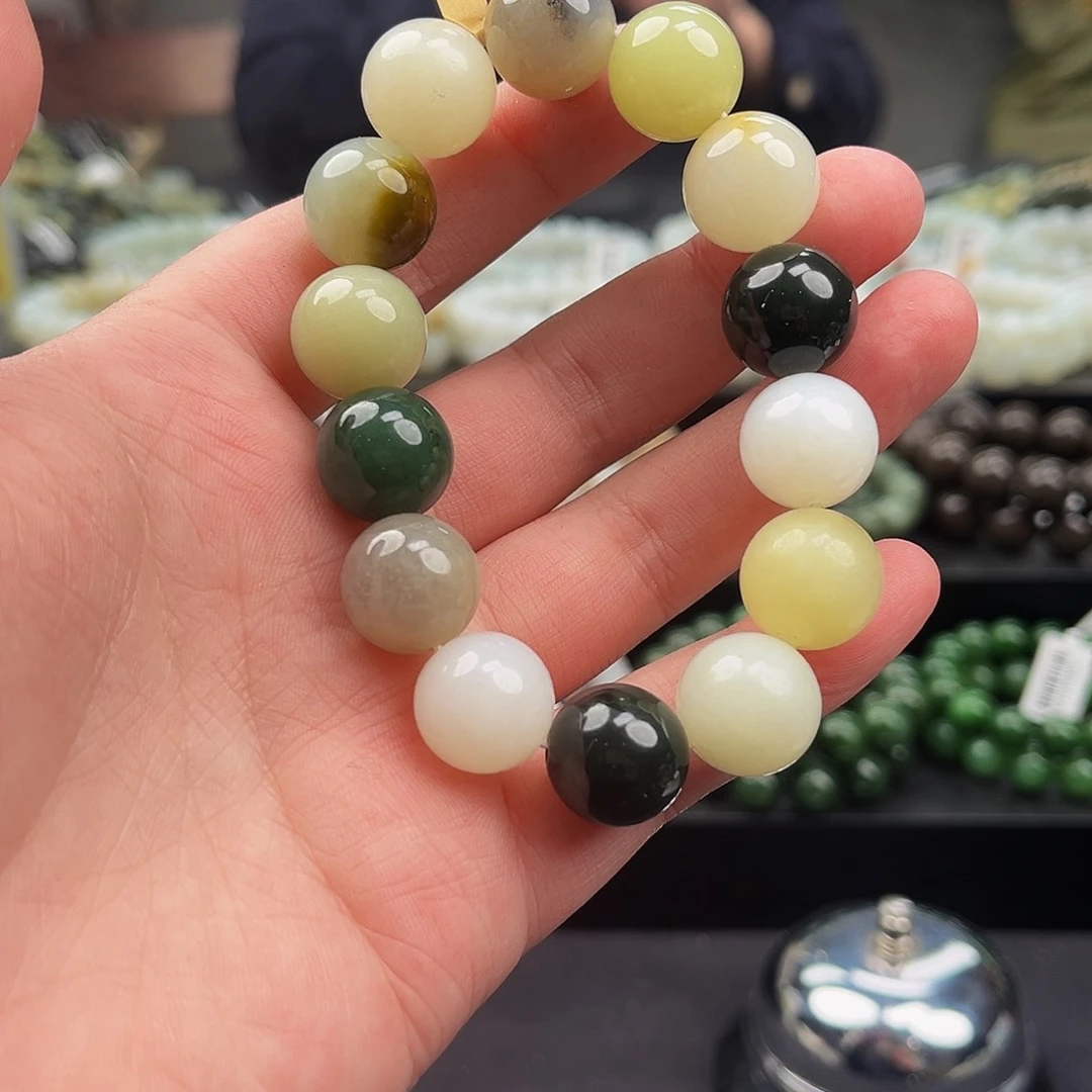 和田玉手串未镶嵌