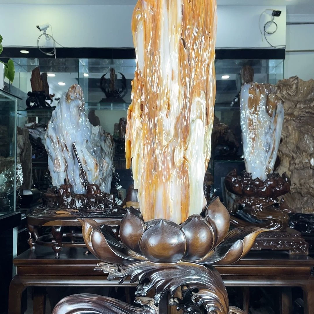 硅化玉未镶嵌珠宝奇石