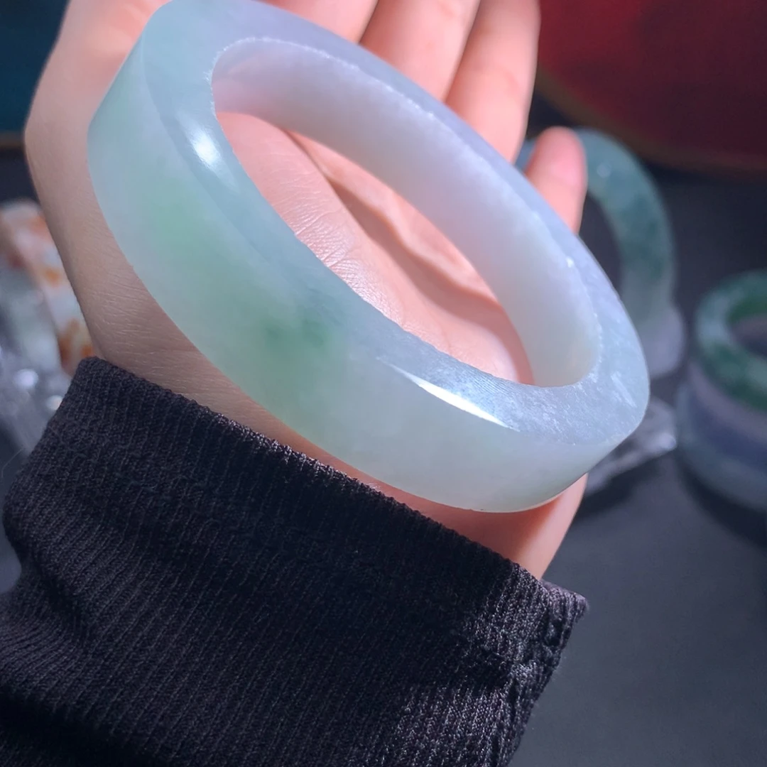 未镶嵌特价大漏定制翡翠