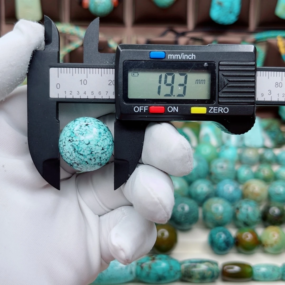 绿松石未镶嵌纯天然原矿绿松石