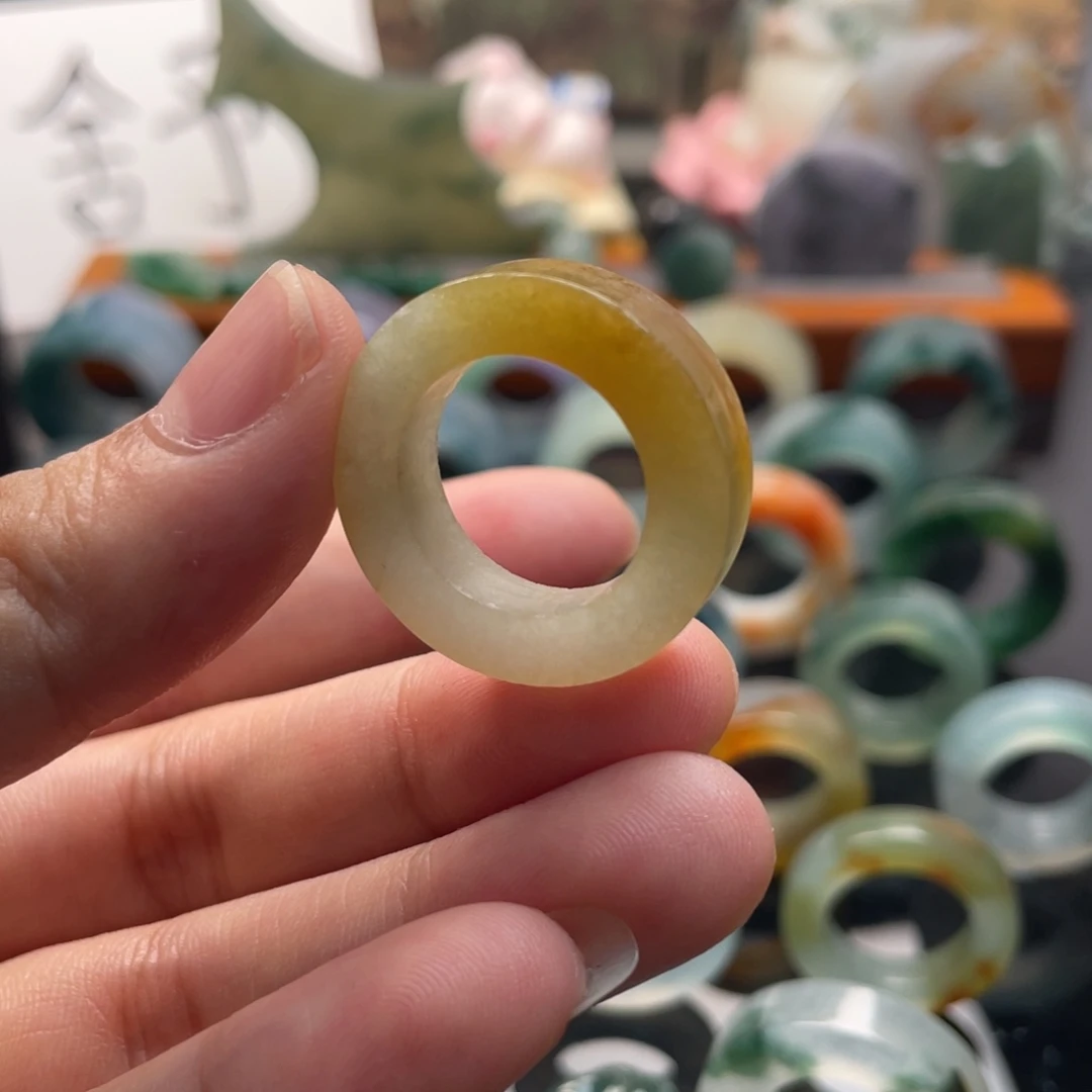未镶嵌定制翡翠红翡