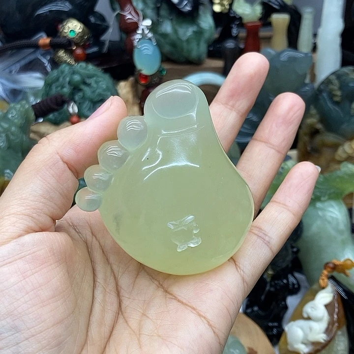 岫玉未镶嵌手把件