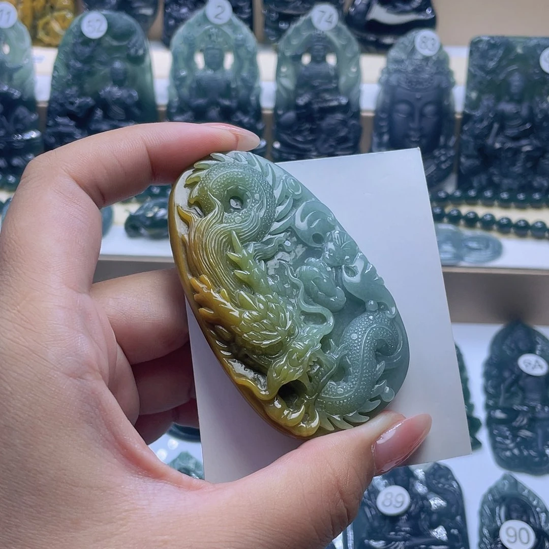 拉***仔颈饰未镶嵌翡翠翡翠未镶嵌