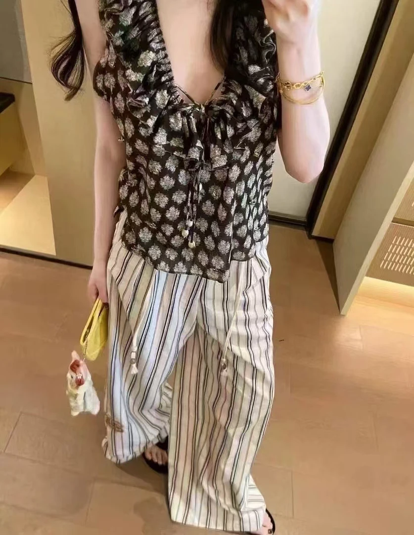 高版-中古法式咖色Vl领碎花荷叶雪纺衬衫女夏季轻熟气质薄款一套