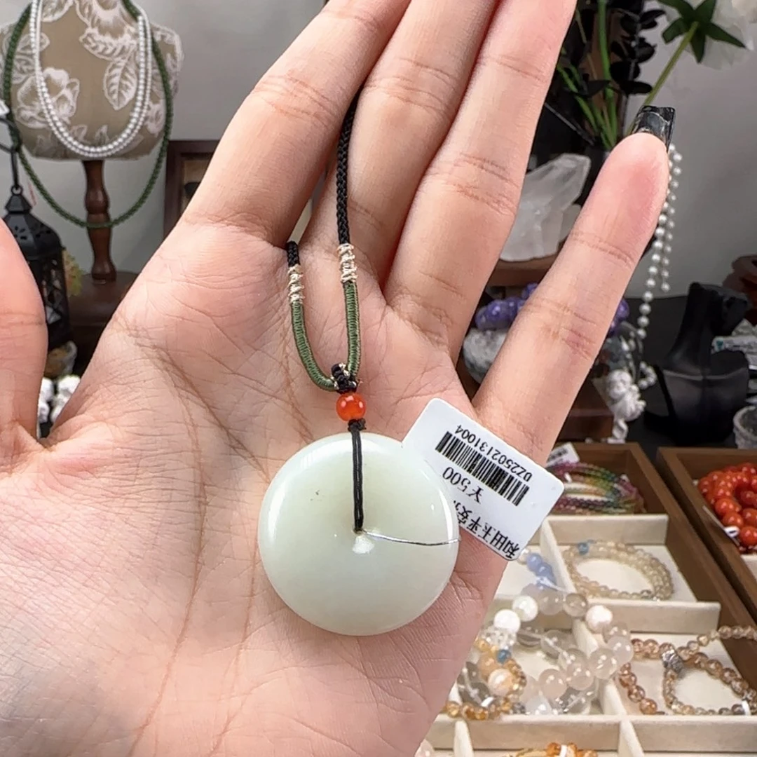 和田玉未镶嵌吊坠(不含链)微瑕漏卡31+