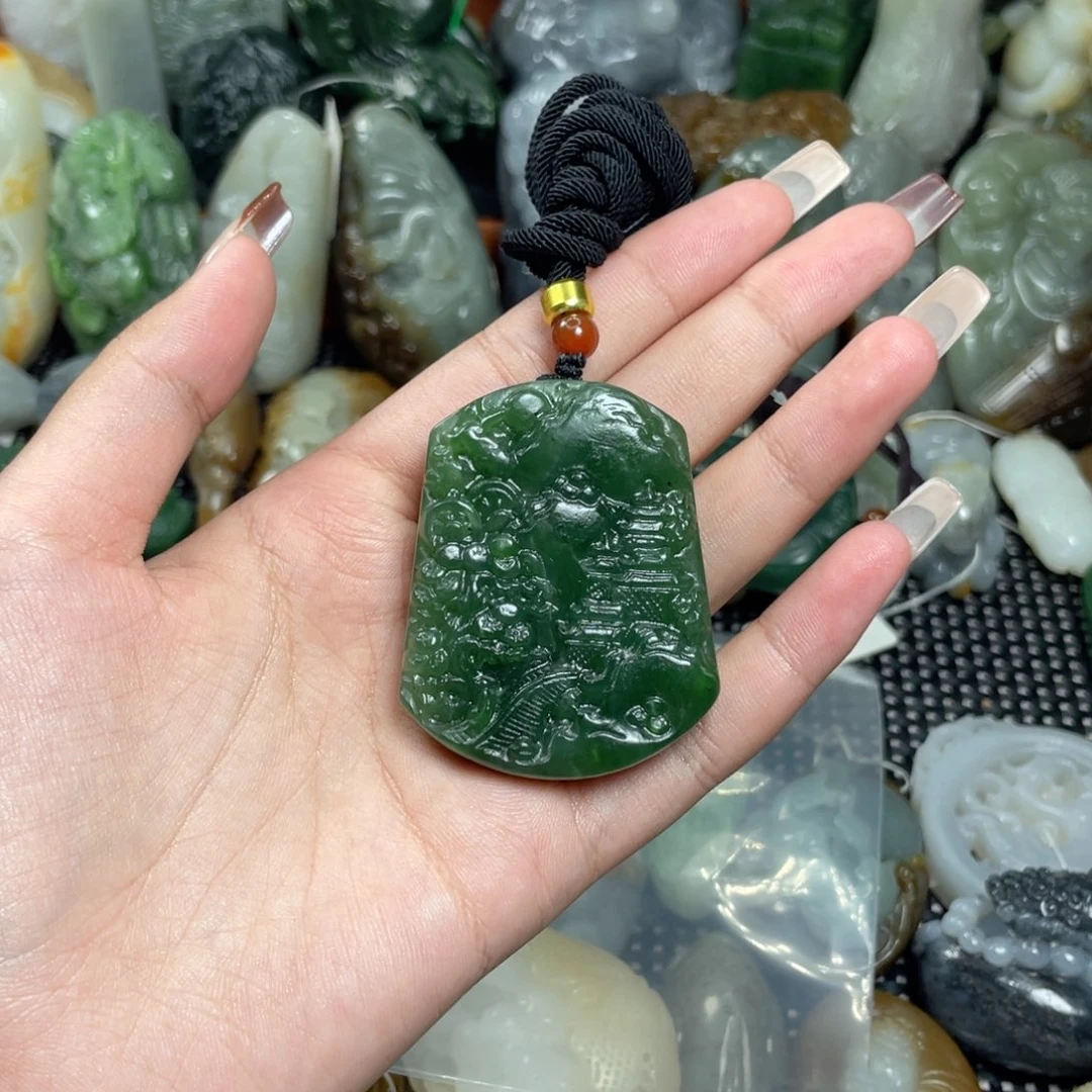 未镶嵌和田玉（糖玉）挂件