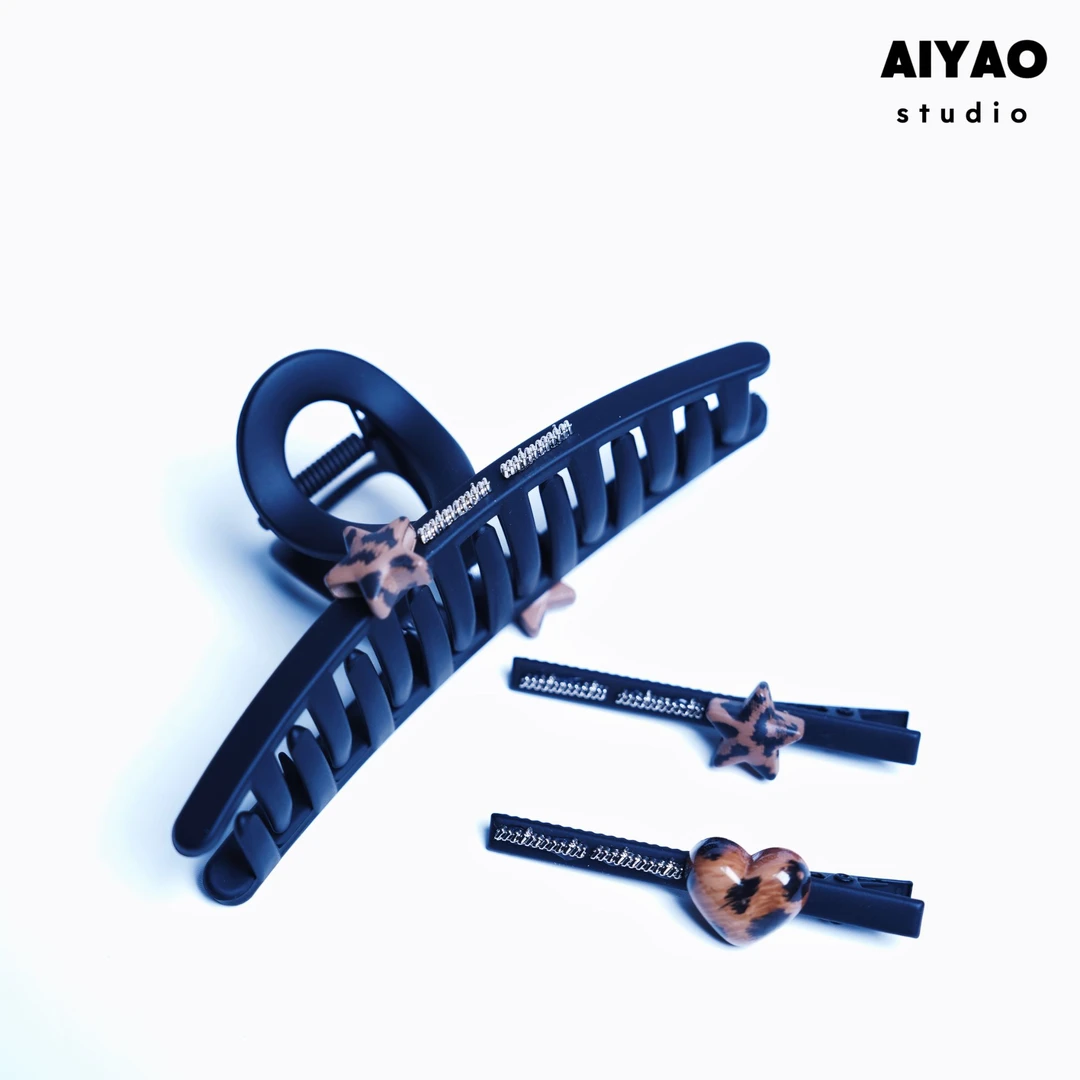 【AIYAO】豹纹爱心星星发夹抓夹一套270