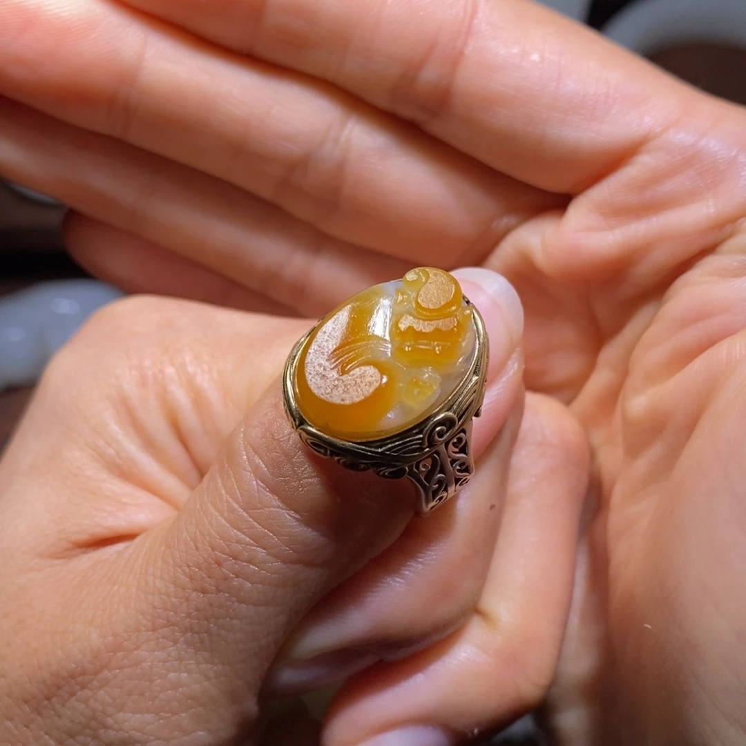 未镶嵌和田玉车挂