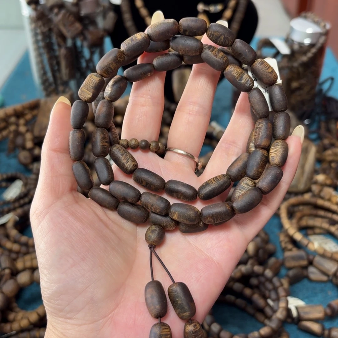 沉香手串留疤张勺子卡8-29克多样性发货一条